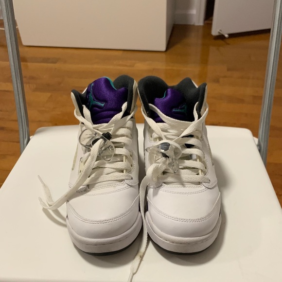 Air Jordan 5 Retro ‘Grape’ 2013 - Picture 2 of 6